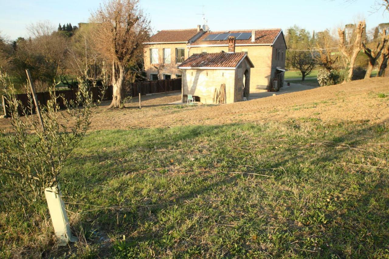 Agriturismo "La Fondazza" Imola Extérieur photo